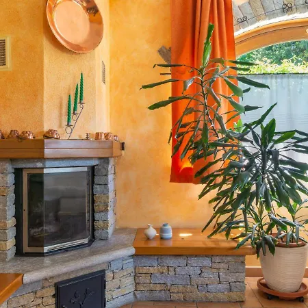 Fulvia - Cco125 By Interhome * קוליקו